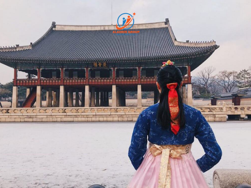 Cơ hội học bổng khi xin Visa D2