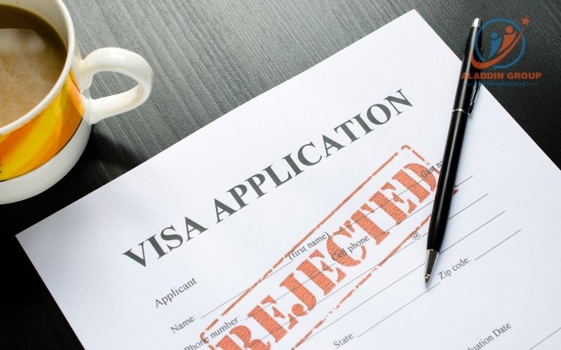 Các lỗi phổ biến khiến hồ sơ xin chuyển đổi visa D2 Hàn Quốc bị Cục Xuất nhập cảnh từ chối.